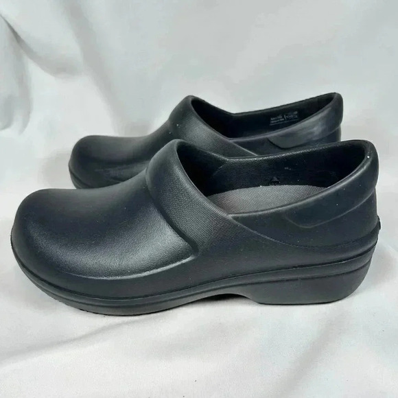 CROCS Shoes - Crocs Size 6W Black Clogs Dual Comfort Nursing Work Clogs Slip On